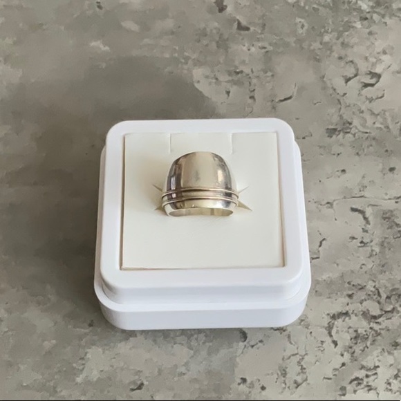 Arto Jewelry - From the 80s - Beautiful Solid 925 Polished Sterling Silver + Gold Ring/band